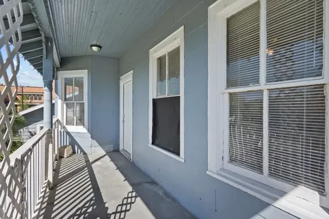 4020 Avenue O 1/2 Up Galveston TX 77550
