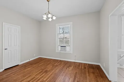 4020 Avenue O 1/2 Up Galveston TX 77550