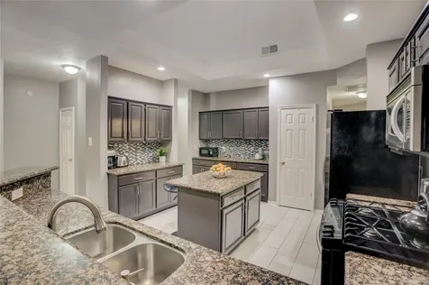 4606 Blue Rose Circle Missouri City TX 77459