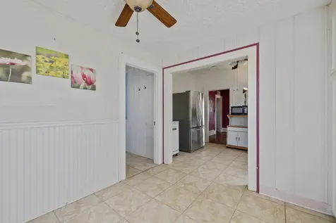 602 W Sealy Street Alvin TX 77511