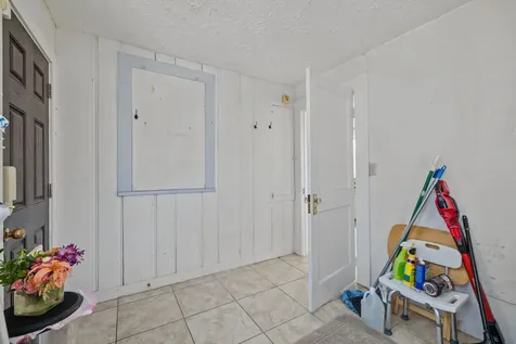 602 W Sealy Street Alvin TX 77511