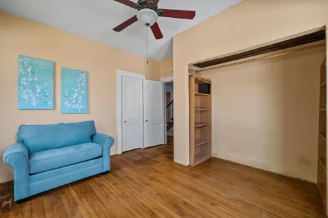 602 W Sealy Street Alvin TX 77511