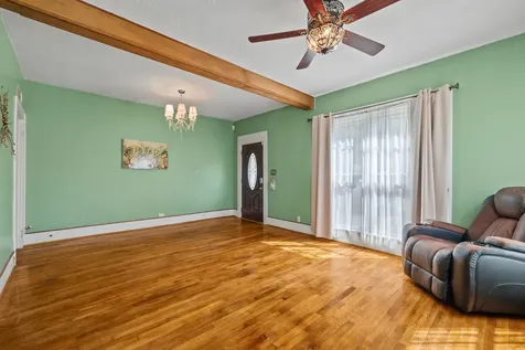 602 W Sealy Street Alvin TX 77511