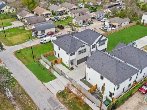 241 Rebecca Street B Houston TX 77022