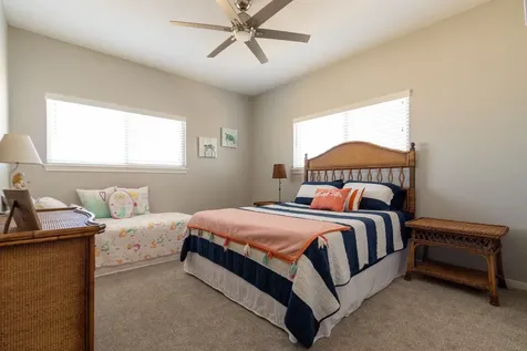 925 Tiki Drive Tiki Island TX 77554