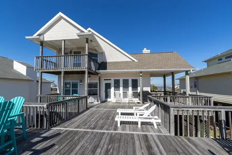 925 Tiki Drive Tiki Island TX 77554