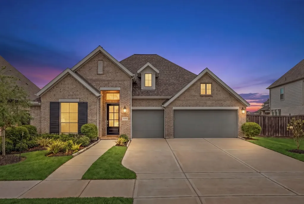 11814 Bush Tail Court Mont Belvieu TX 77523