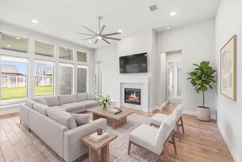 11814 Bush Tail Court Mont Belvieu TX 77523