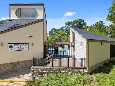 102 Enchanted Oaks Court Spring TX 77388