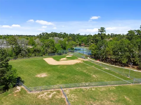 102 Enchanted Oaks Court Spring TX 77388