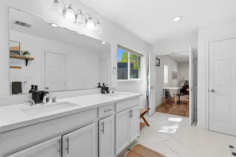 102 Enchanted Oaks Court Spring TX 77388