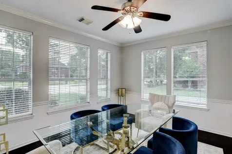 1611 Falcon Ridge Boulevard Friendswood TX 77546