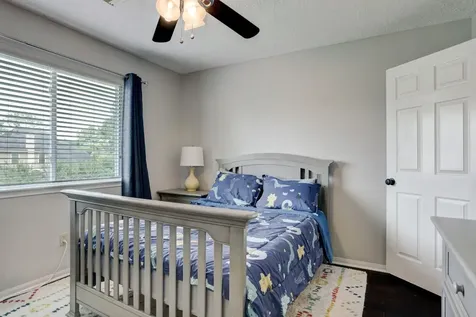 1611 Falcon Ridge Boulevard Friendswood TX 77546
