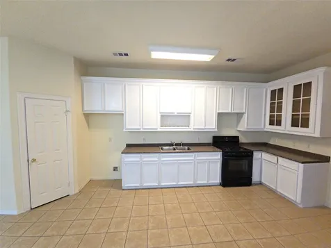 6131 Andwood Street B Houston TX 77087