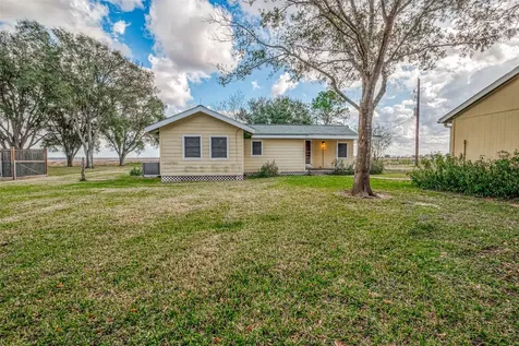 15932 Fm 442 Road Needville TX 77461