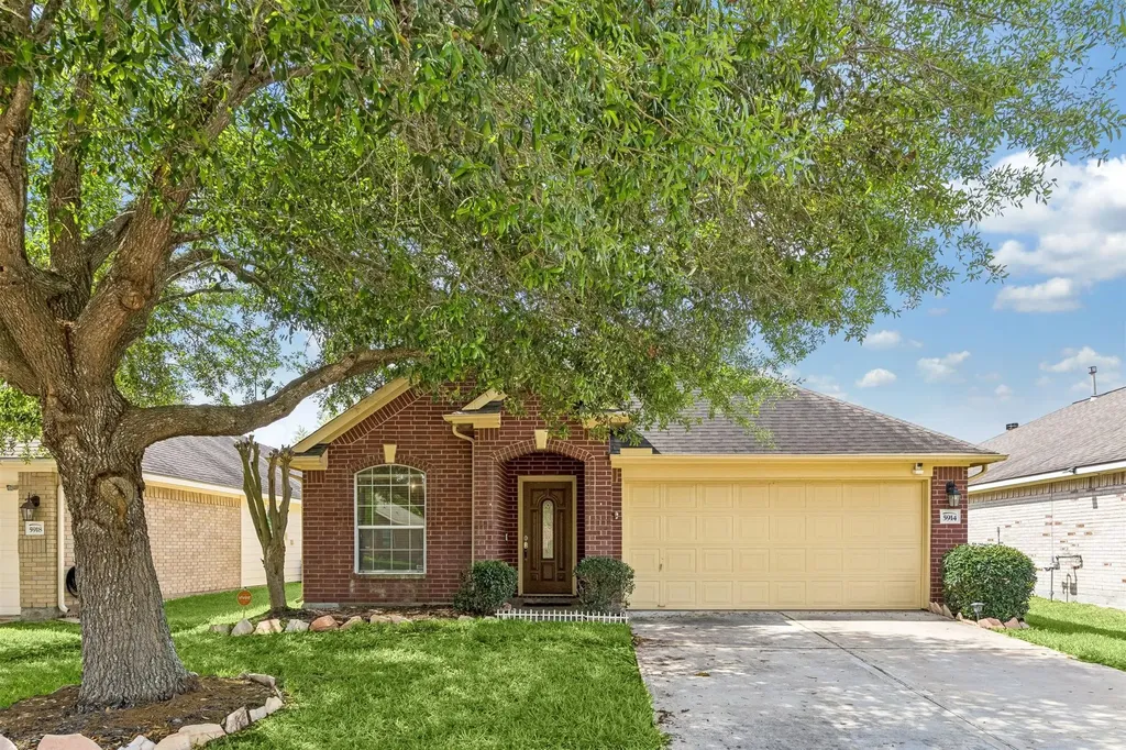 5914 Yaupon Ridge Drive Richmond TX 77469