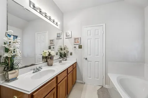 5914 Yaupon Ridge Drive Richmond TX 77469