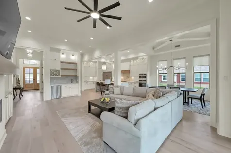 6859 Kingston Cove Lane Willis TX 77318