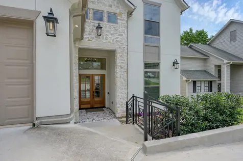 6859 Kingston Cove Lane Willis TX 77318
