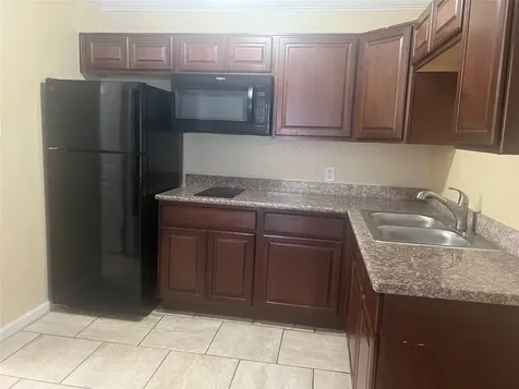 10110 Westview Drive 2006 Houston TX 77043