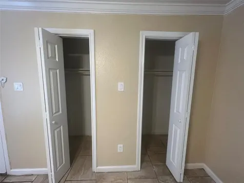 10110 Westview Drive 2006 Houston TX 77043