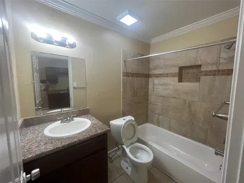 10110 Westview Drive 2006 Houston TX 77043