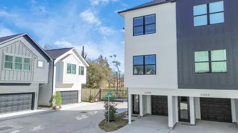 2004 Laverne Willow Lane B Houston TX 77080
