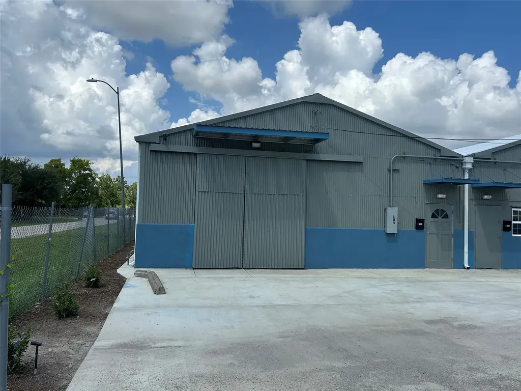 6936 Lozier Street Houston TX 77021