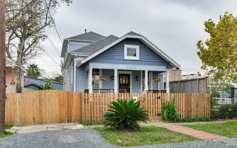 1811 Shearn Street Houston TX 77007