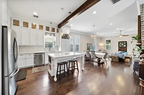 1811 Shearn Street Houston TX 77007