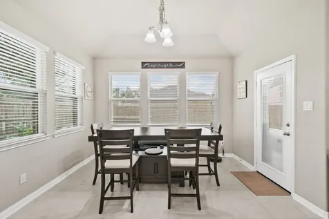 227 Forest Park Drive West Columbia TX 77486