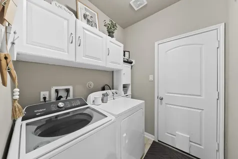 227 Forest Park Drive West Columbia TX 77486