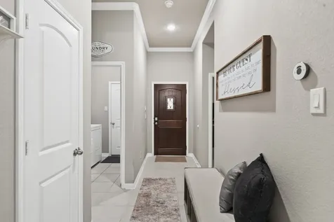 227 Forest Park Drive West Columbia TX 77486