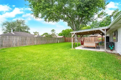 16710 Nina Drive Friendswood TX 77546