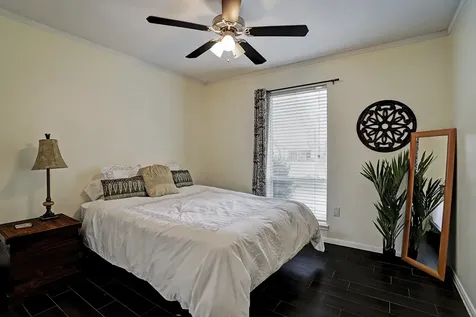 14207 Wickersham Lane Houston TX 77077