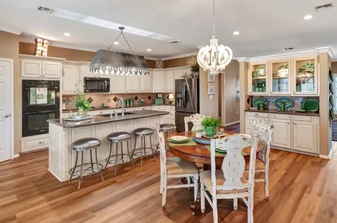 444 County Road 237 Ganado TX 77962