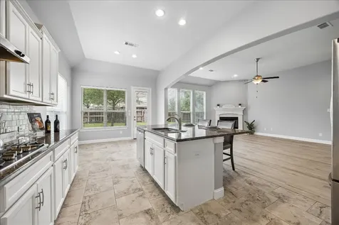 2115 Summer Gardens Lane Katy TX 77493