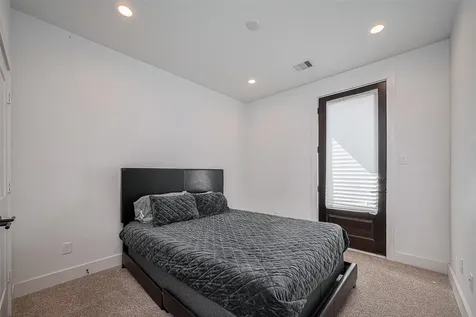 2518 Terry Street Houston TX 77009