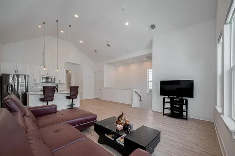 2518 Terry Street Houston TX 77009