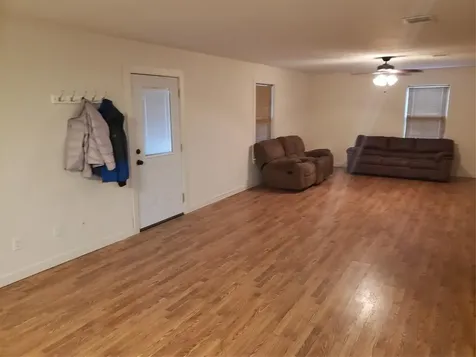 426 Cardinal Drive Paige TX 78659
