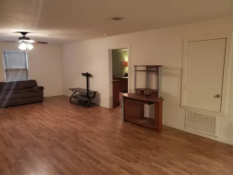 426 Cardinal Drive Paige TX 78659