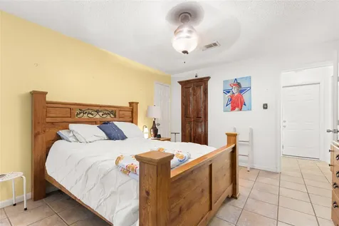 1818 New Orleans Street Deer Park TX 77536