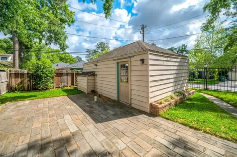 6673 Sylvan Road Houston TX 77023