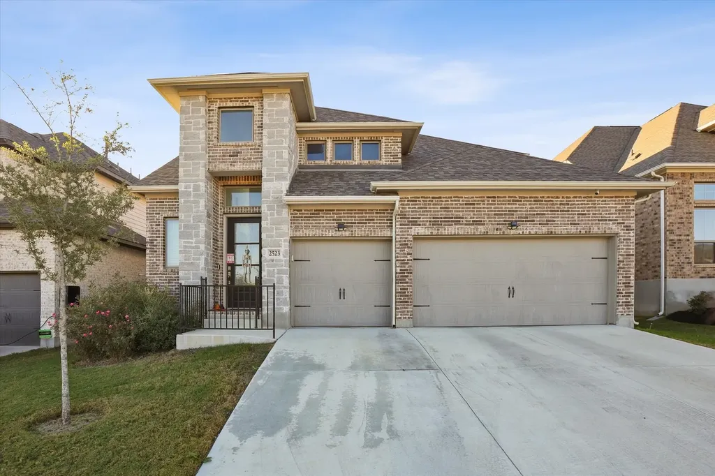 2523 Sueno Point San Antonio TX 78245