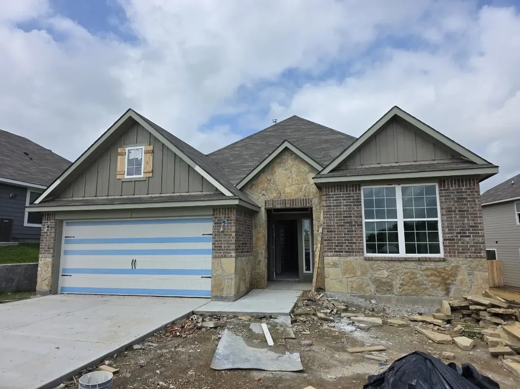 1453 Lake Ridge Drive Brenham TX 77833