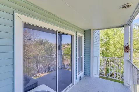 18617 Egret Bay Boulevard 1119 Webster TX 77058