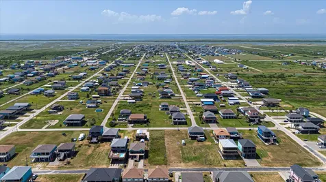 1126 Gulfview Lane Crystal Beach TX 77650