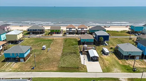 1126 Gulfview Lane Crystal Beach TX 77650
