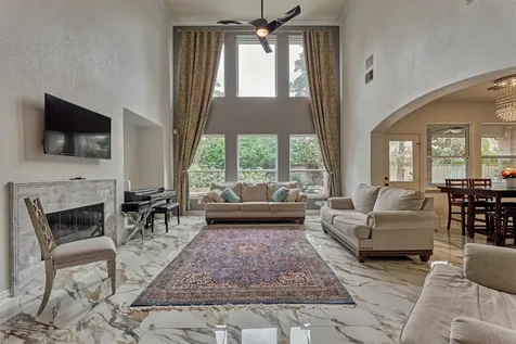 18 Wyckham Circle The Woodlands TX 77382
