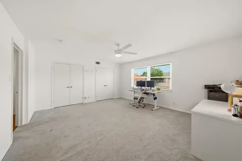 2505 Briar Ridge Drive 50 Houston TX 77057